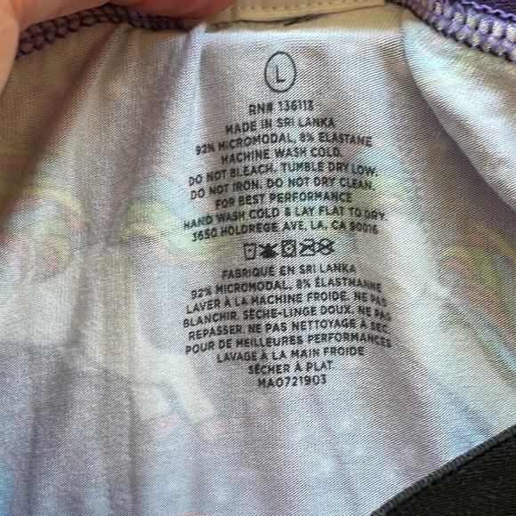 2 Pair of MeUndies. Men, these amazing underwear sell for $30 a pair on Amazon - Picture 8 of 9